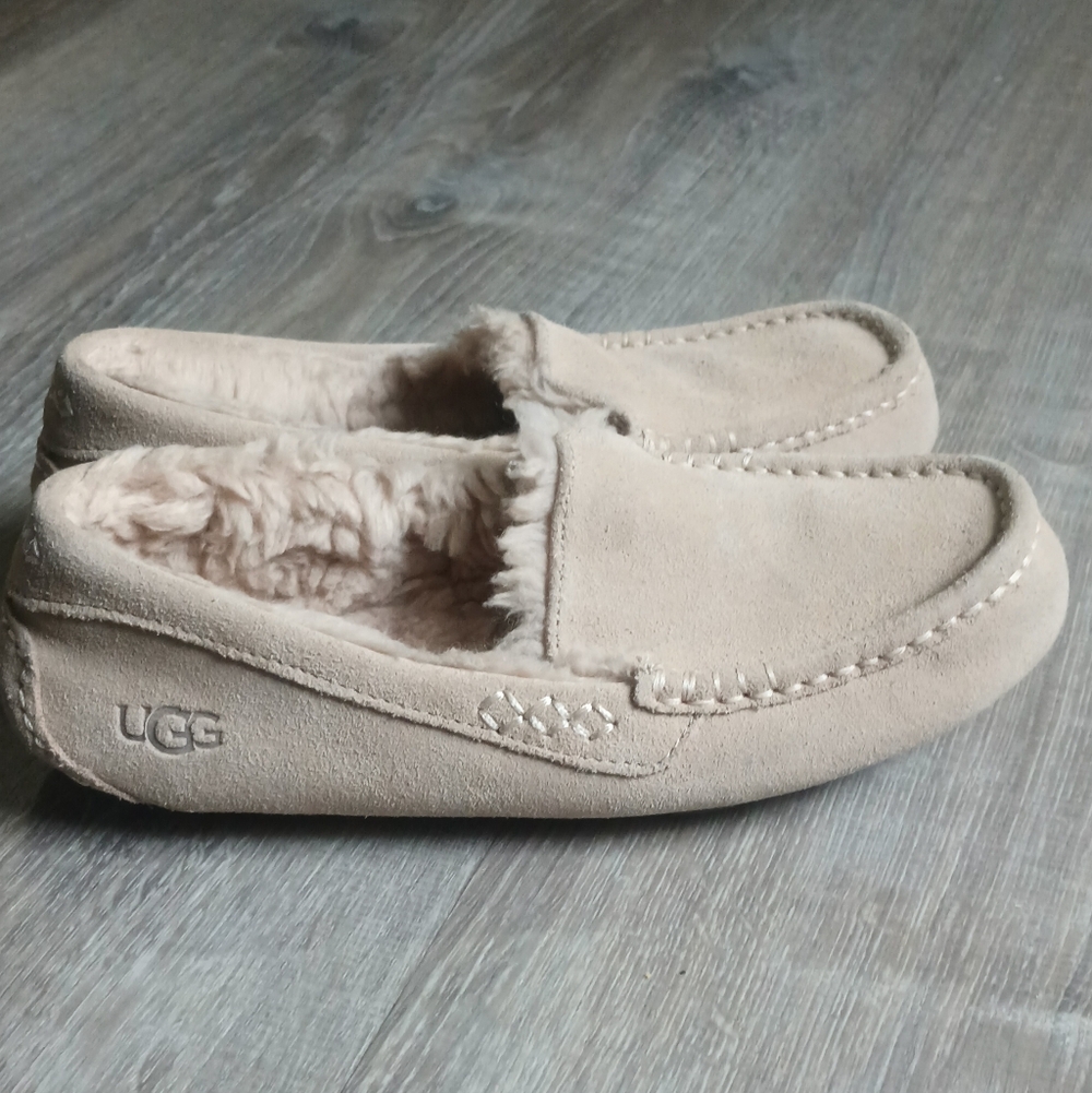 Ugg Moccasin Slippers (Tan) A-3